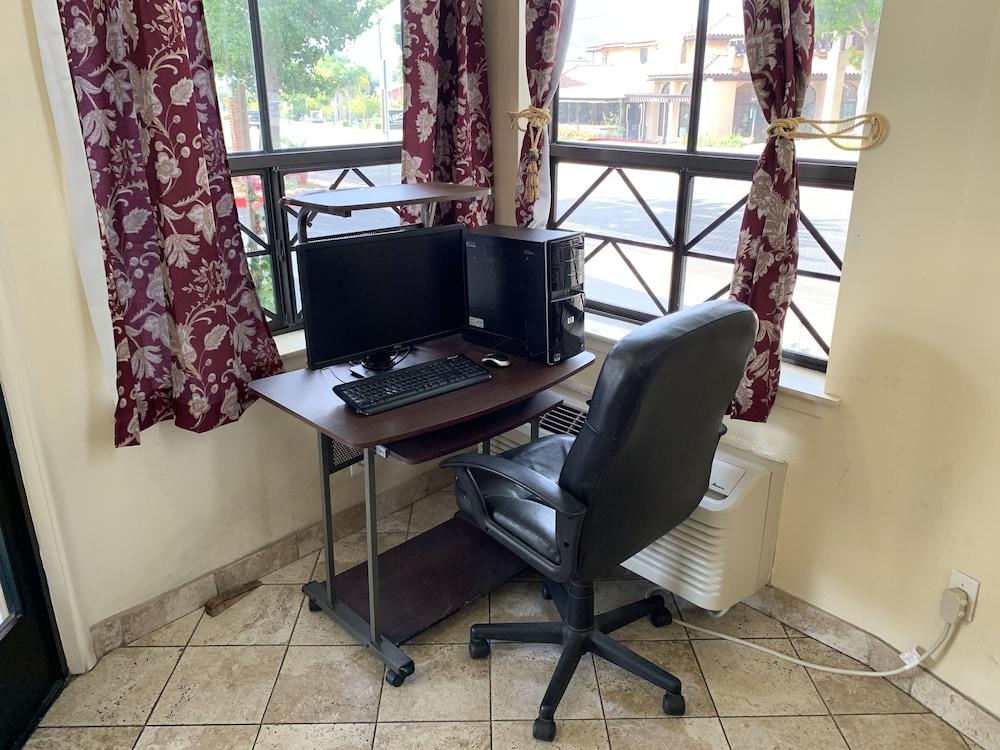 Hotel Mission